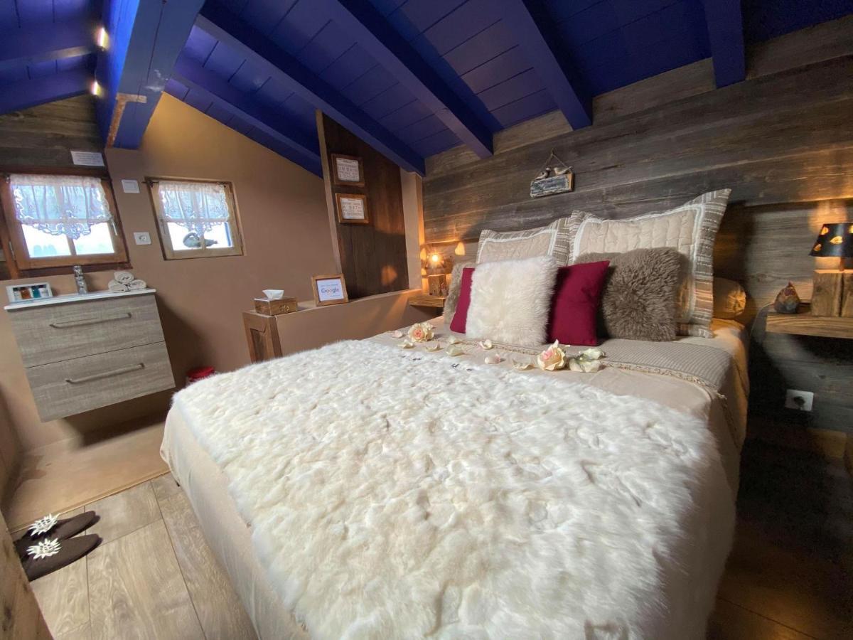 Micro-Lodge, Le Petit Nid D'Amour Монрьон Экстерьер фото